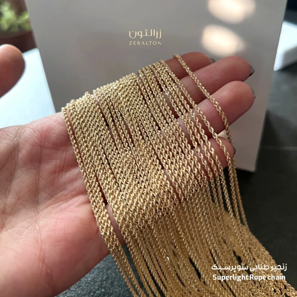 زنجیر طلای طنابی سبک و ظریف
